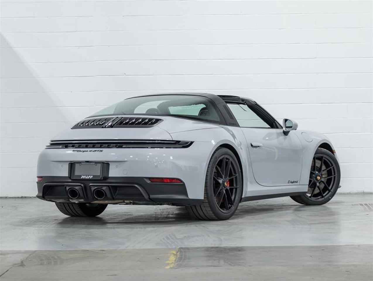 2026 Porsche 911  Photo