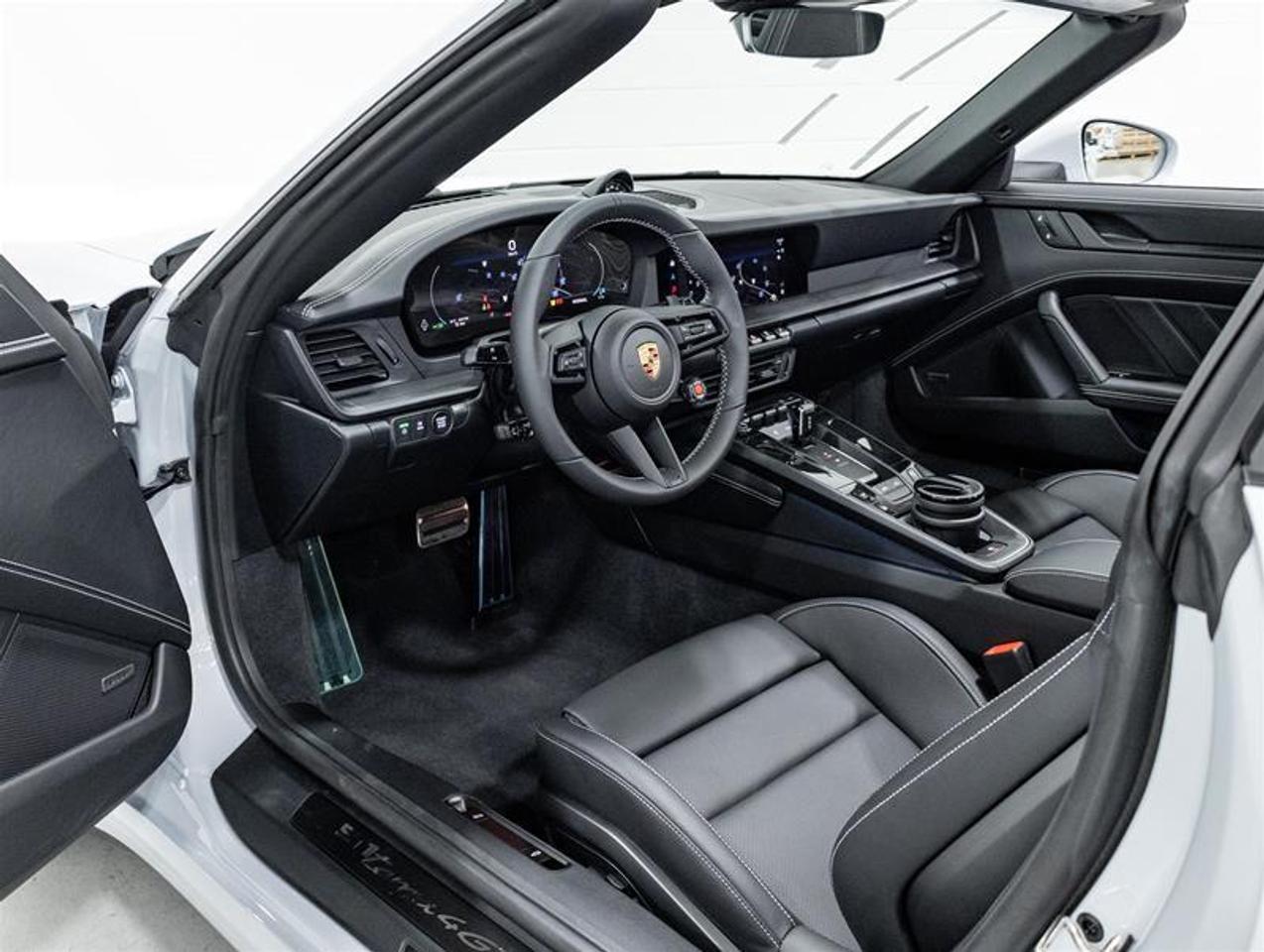 2026 Porsche 911  Photo