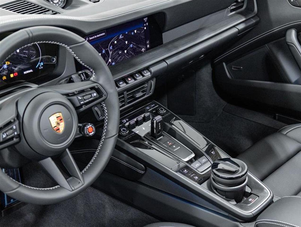 2026 Porsche 911  Photo