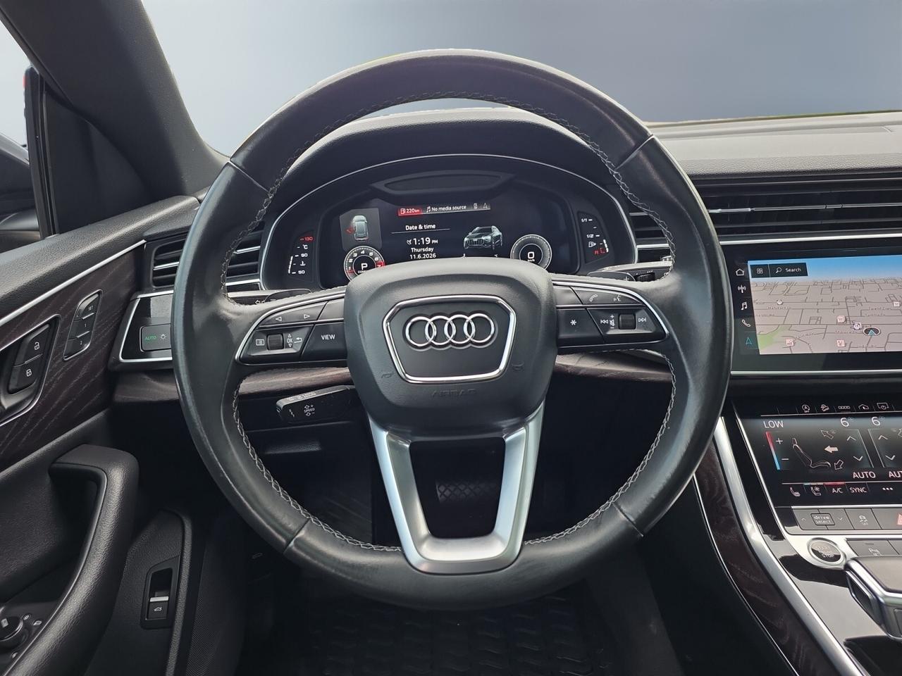 2021 Audi Q8 Progressiv 55 BLACK OPTICS * S-LINE / NO ACCIDENTS Photo