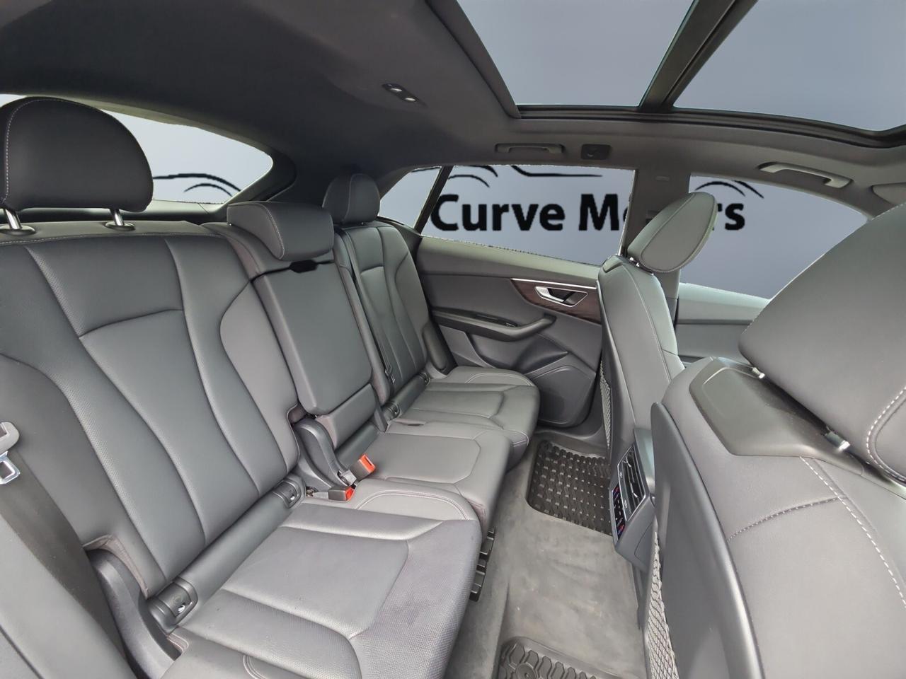 2021 Audi Q8 Progressiv 55 BLACK OPTICS * S-LINE / NO ACCIDENTS Photo