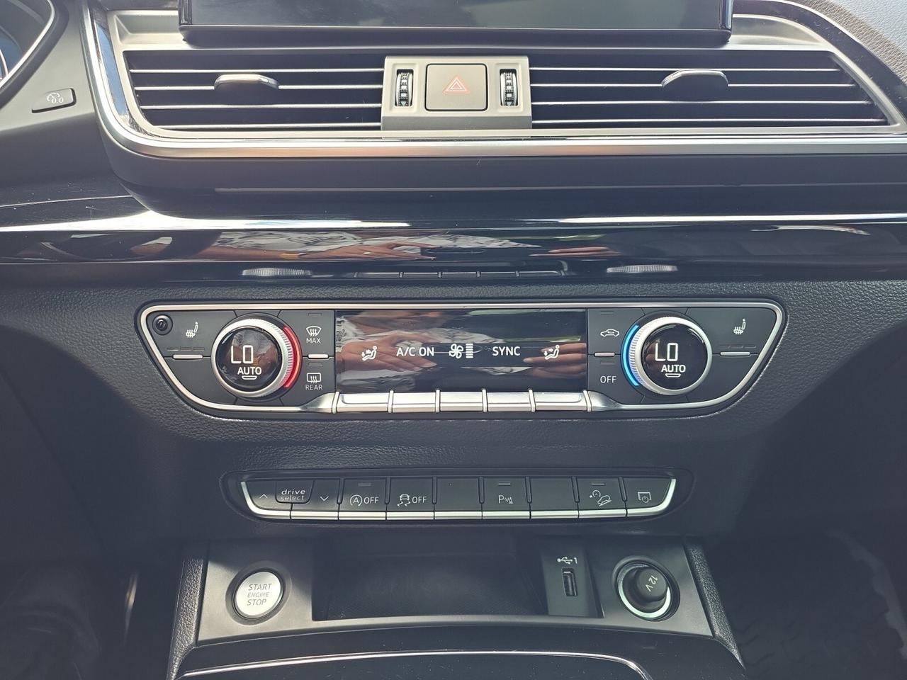 2022 Audi Q5 Sportback Progressiv S-Line *NO ACCIDENTS / CARPLAY / ROOF / Photo