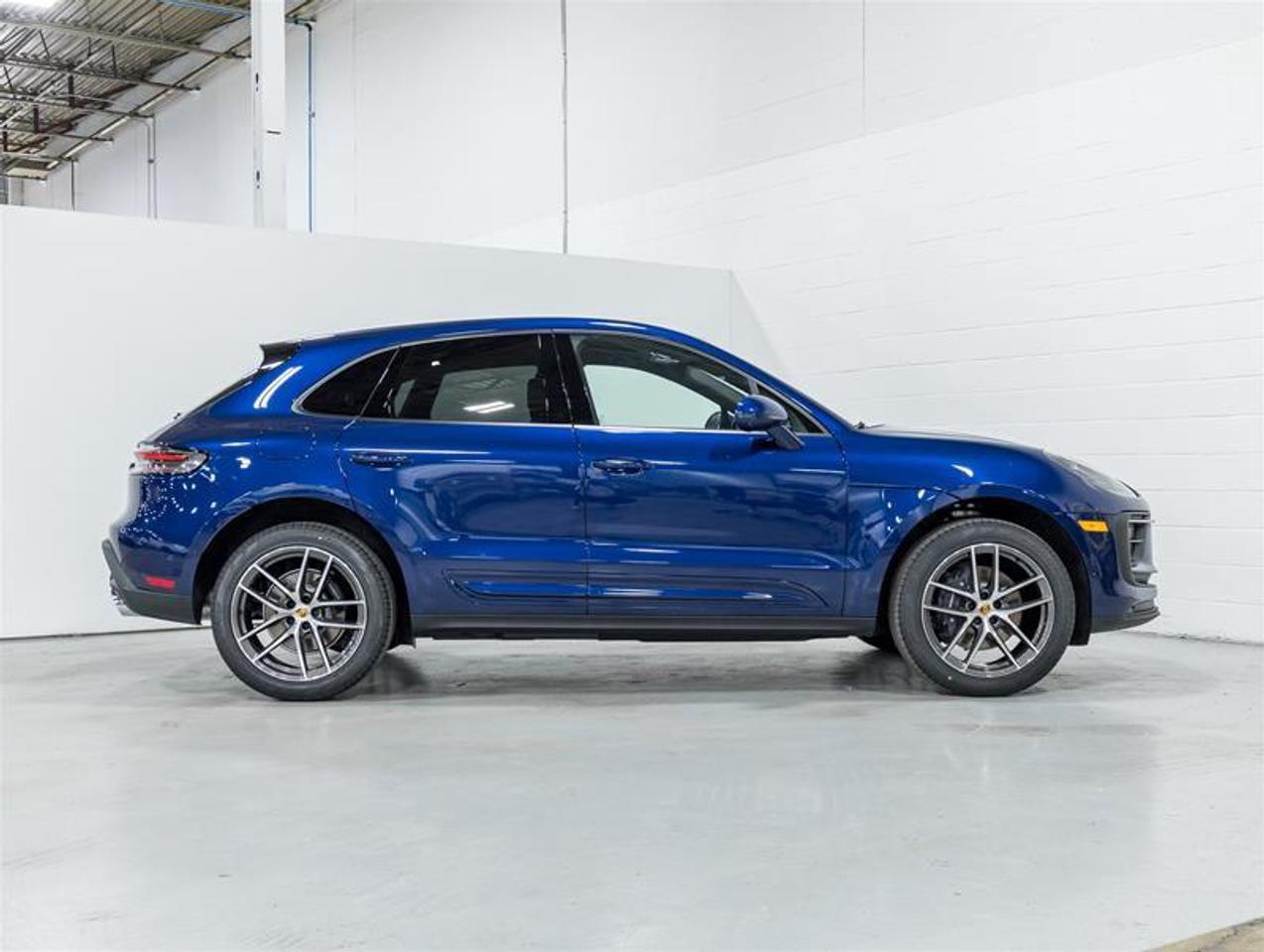 2026 Porsche Macan  Photo