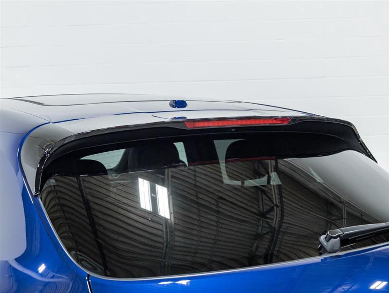 2026 Porsche Macan  Photo