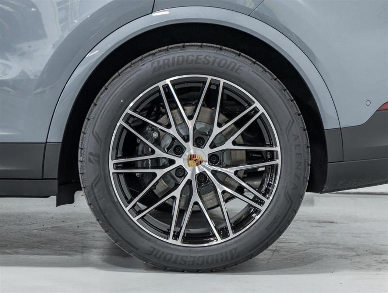 2026 Porsche Cayenne  Photo