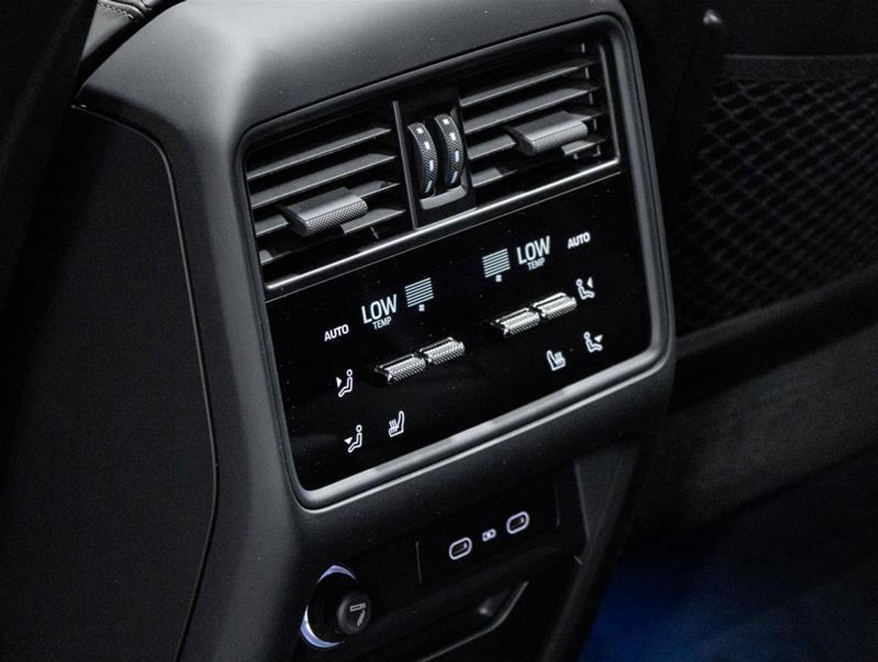2026 Porsche Cayenne  Photo