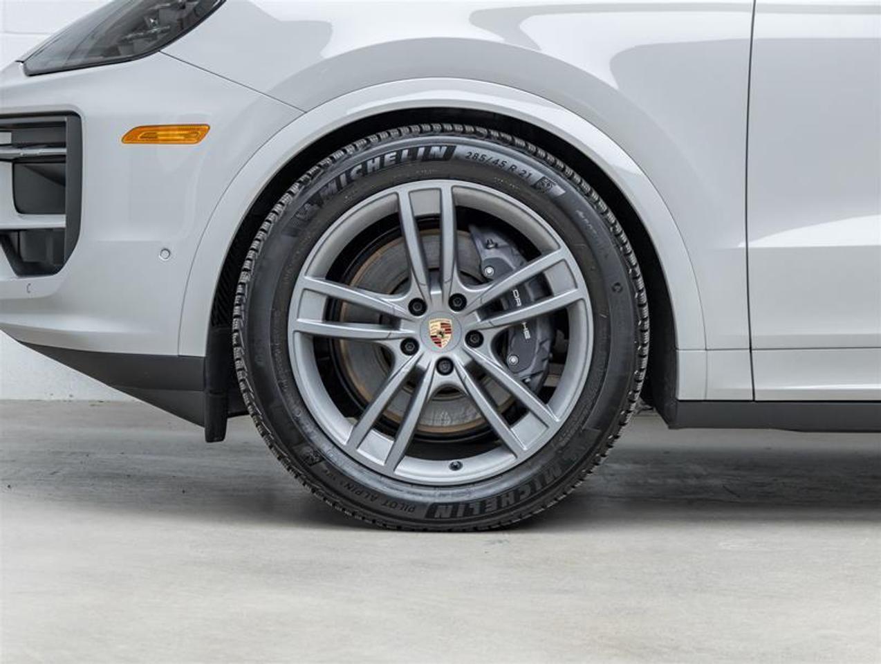 2026 Porsche Cayenne  Photo