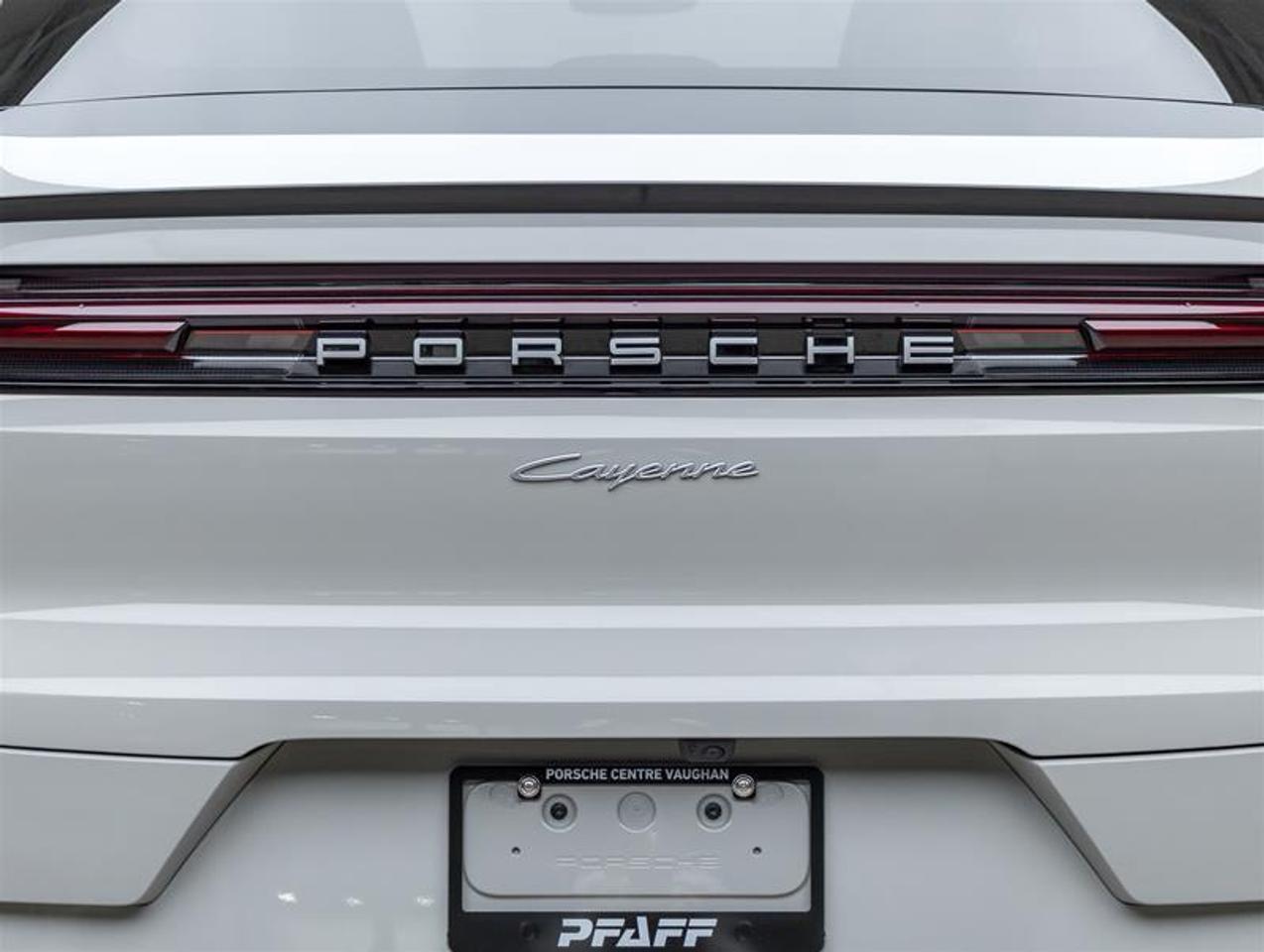 2026 Porsche Cayenne  Photo