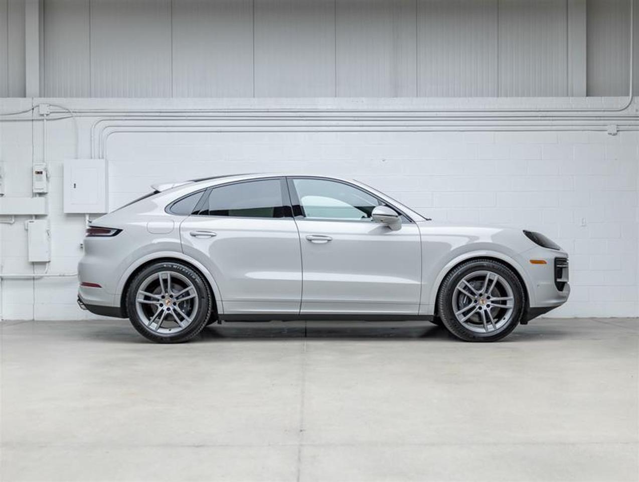 2026 Porsche Cayenne  Photo