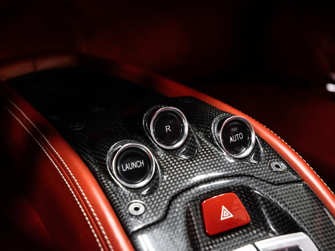 2012 Ferrari 458 ITALIA 458 ITALIA REAR VIEW CAMERA RED INT 570 HP Photo