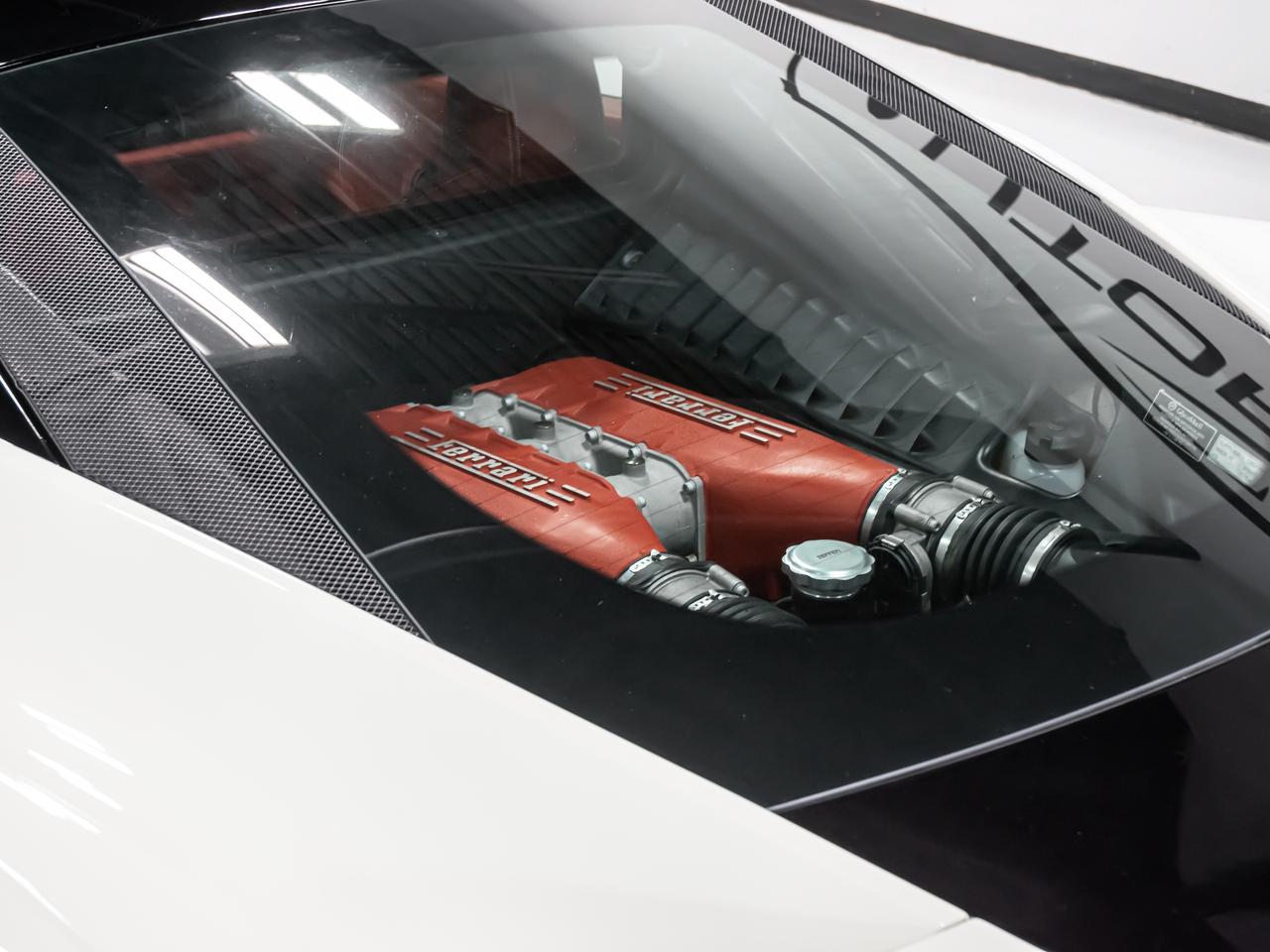 2012 Ferrari 458 ITALIA 458 ITALIA REAR VIEW CAMERA RED INT 570 HP Photo
