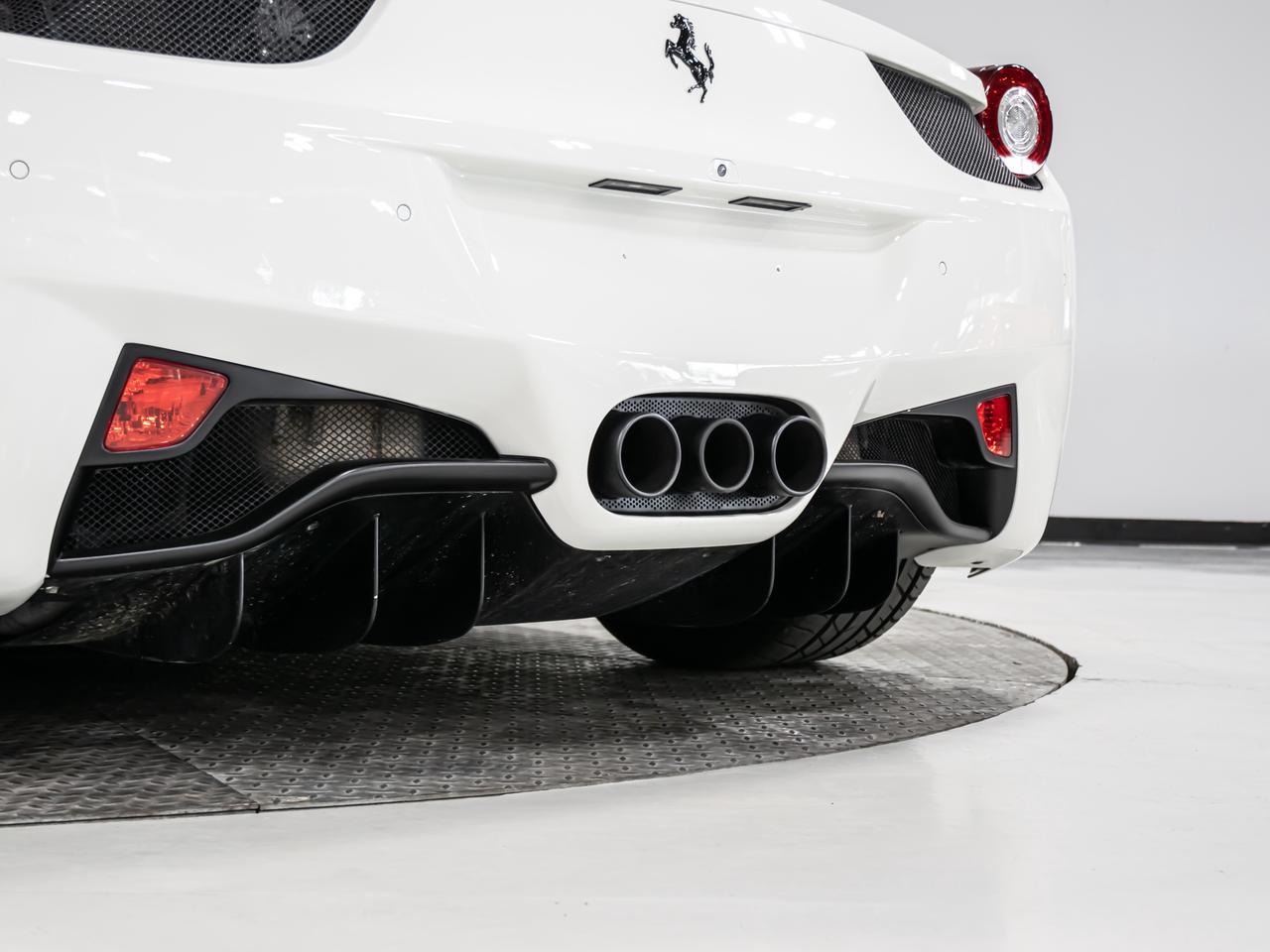 2012 Ferrari 458 ITALIA 458 ITALIA REAR VIEW CAMERA RED INT 570 HP Photo