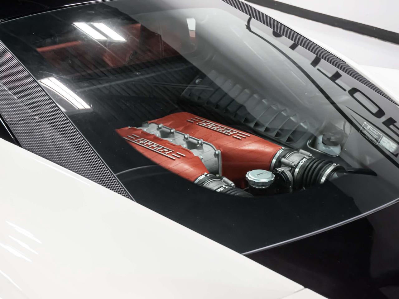 2012 Ferrari 458 458 ITALIA REAR VIEW CAMERA Photo