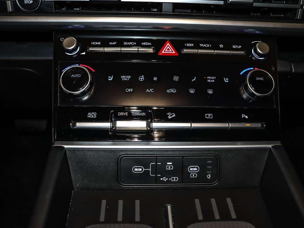 2025 Hyundai Santa Fe Preferred AWD w/Trend Pkg Photo
