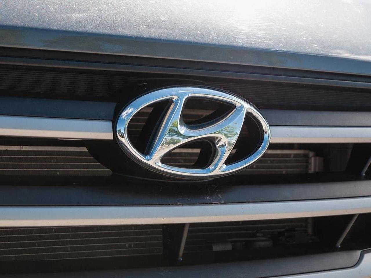 2018 Hyundai Tucson Base 2.0L 4dr Front-Wheel Drive Photo