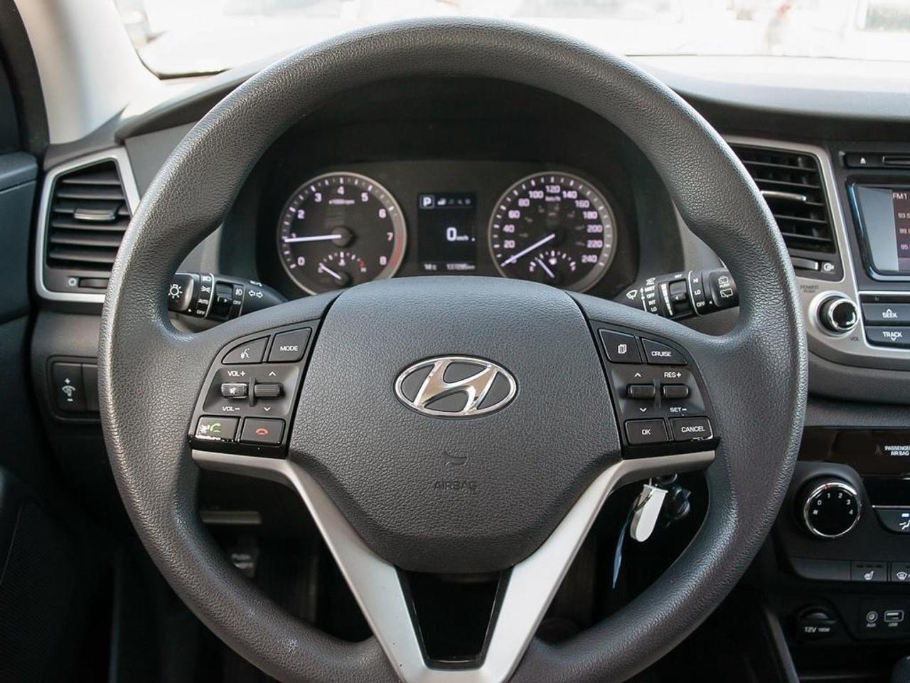 2018 Hyundai Tucson Base 2.0L 4dr Front-Wheel Drive Photo