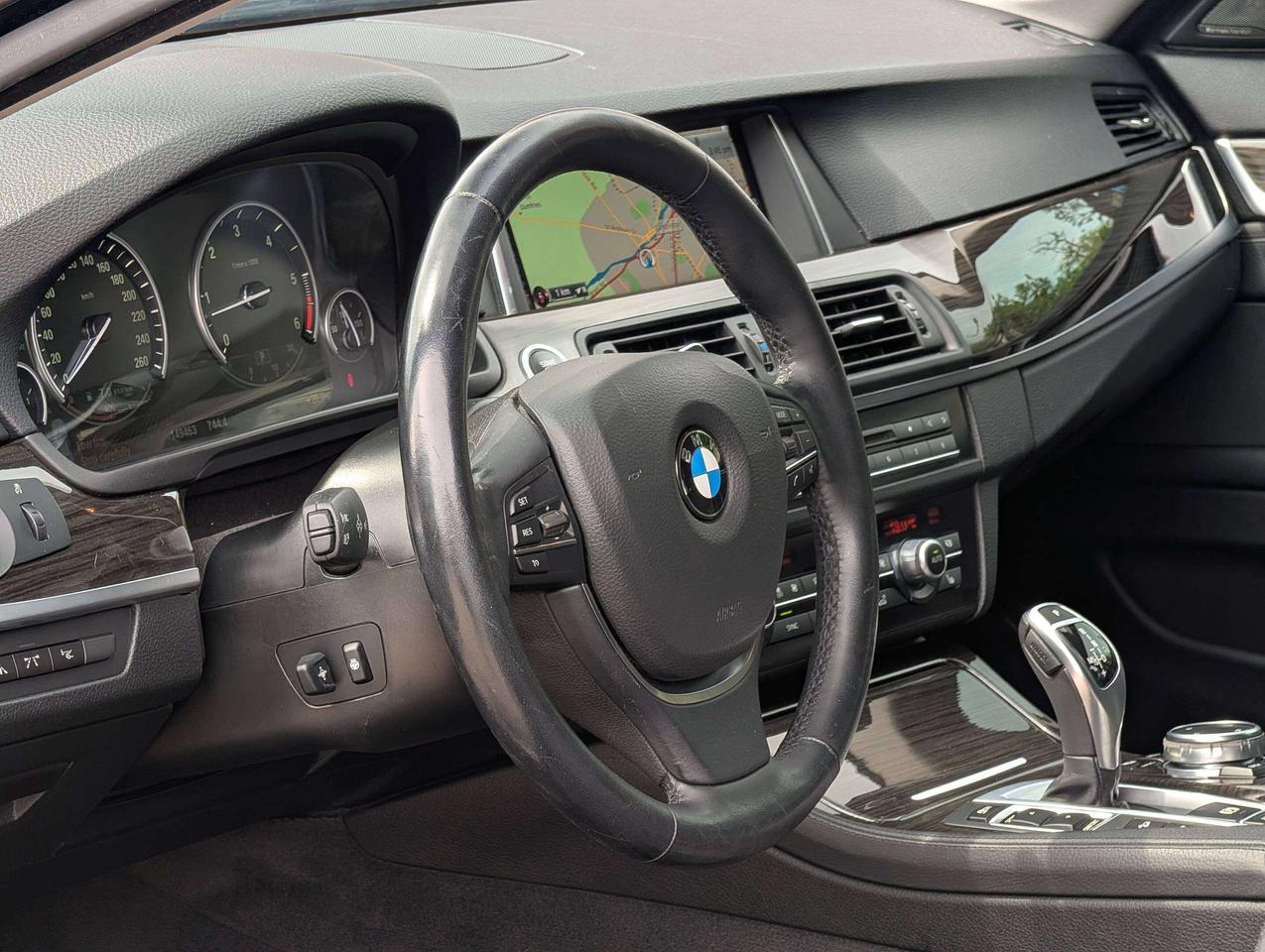 2015 BMW 5 Series Clean CarFax   Dealer Serviced   2 Keys Photo