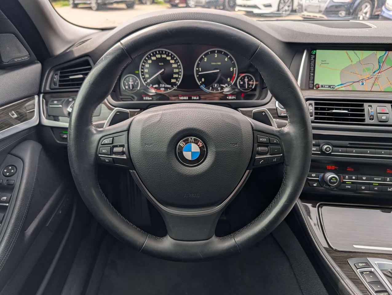 2015 BMW 5 Series Clean CarFax   Dealer Serviced   2 Keys Photo