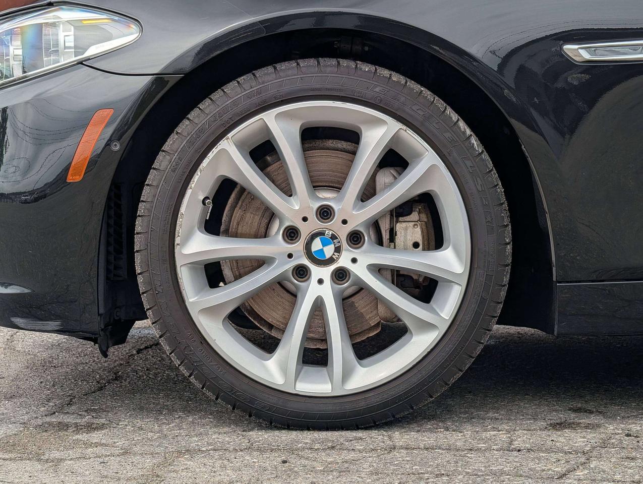2015 BMW 5 Series Clean CarFax   Dealer Serviced   2 Keys Photo