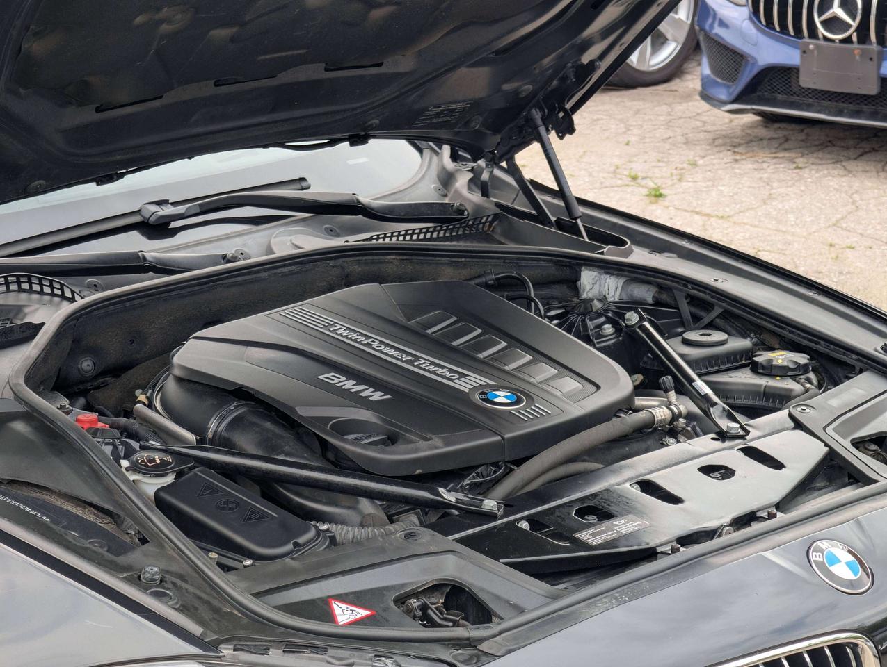 2015 BMW 5 Series Clean CarFax   Dealer Serviced   2 Keys Photo