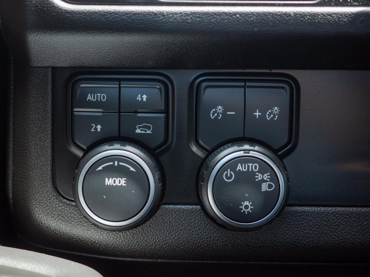 2022 Chevrolet Tahoe LT - Power Liftgate   Heated Seats Photo