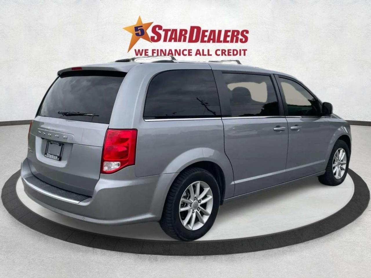2020 Dodge Grand Caravan Premium + DVD REAR CAM WE FINANCE ALL CREDIT Photo