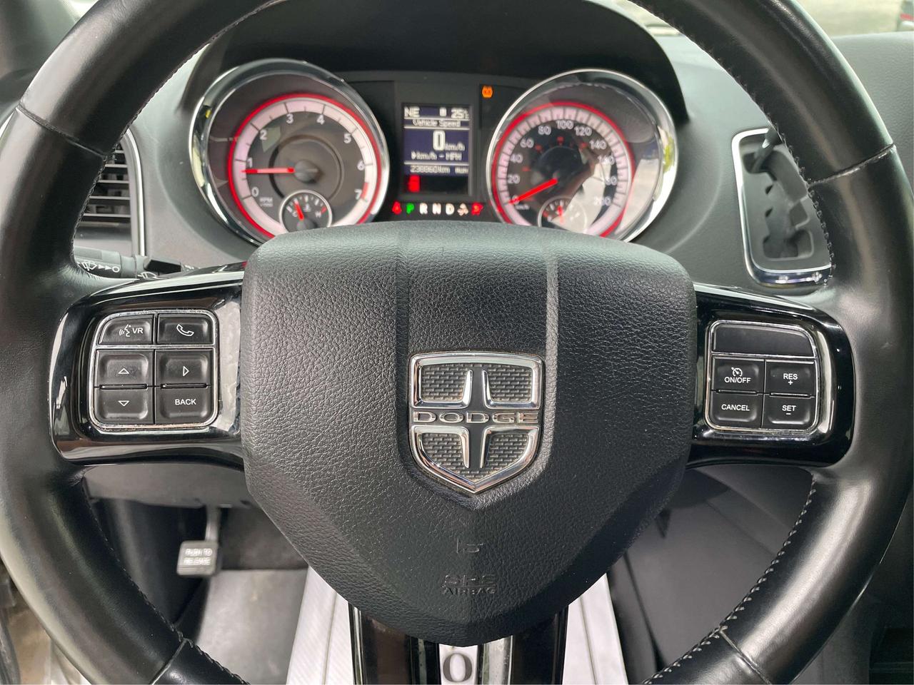 2020 Dodge Grand Caravan Premium + DVD REAR CAM WE FINANCE ALL CREDIT Photo