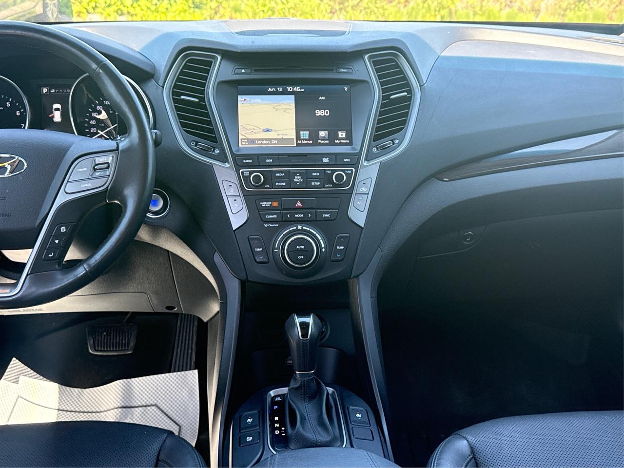 2018 Hyundai Santa Fe Sport AWD NAV SUNROOF LEATHER! WE FINANCE ALL CREDIT! Photo