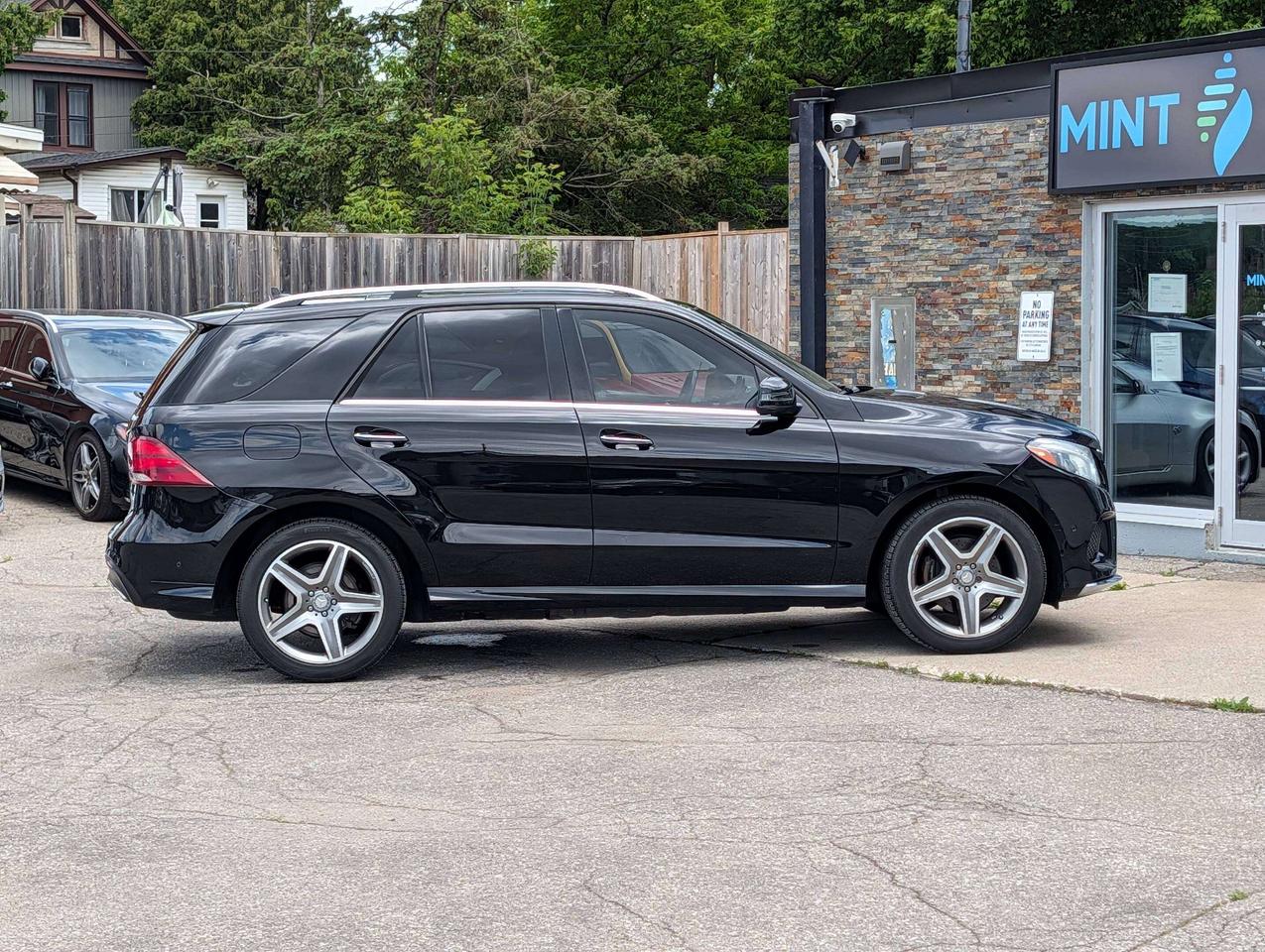 2016 Mercedes-Benz AMG GLE 43 Clean CarFax   Dealer Serviced   2 Keys Photo