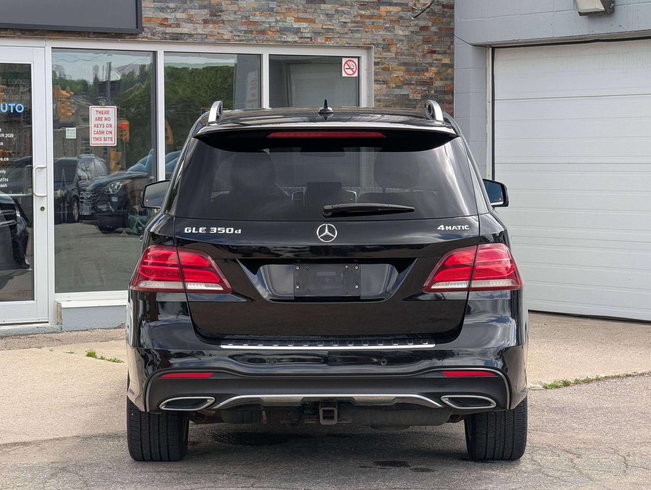 2016 Mercedes-Benz AMG GLE 43 Clean CarFax   Dealer Serviced   2 Keys Photo