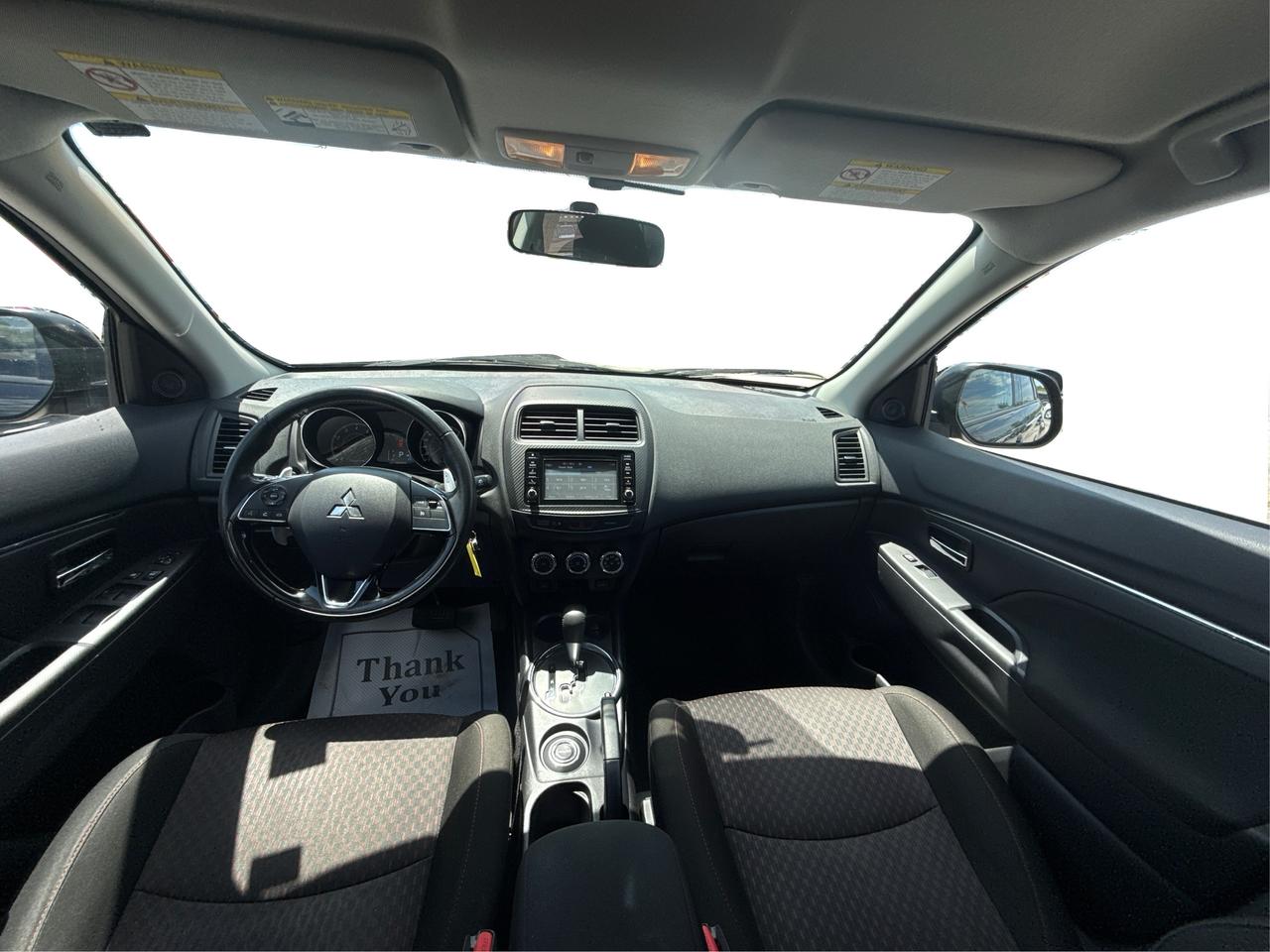 2017 Mitsubishi RVR AWD Limited Edition MINT! WE FINANCE ALL CREDIT! Photo