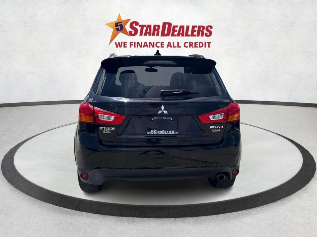 2017 Mitsubishi RVR AWD Limited Edition MINT! WE FINANCE ALL CREDIT! Photo