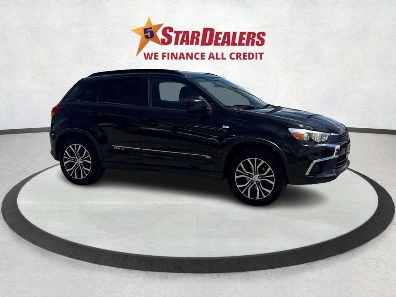 2017 Mitsubishi RVR AWD Limited Edition MINT! WE FINANCE ALL CREDIT! Photo