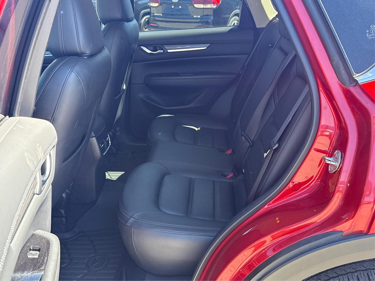 2019 Mazda CX-5 LEATHER SUNROOF REAR CAM WE FINANCE ALL CREDIT! Photo