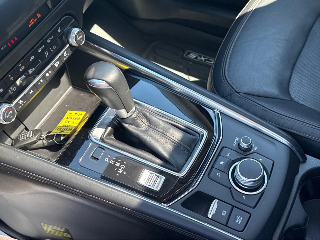 2019 Mazda CX-5 LEATHER SUNROOF REAR CAM WE FINANCE ALL CREDIT! Photo