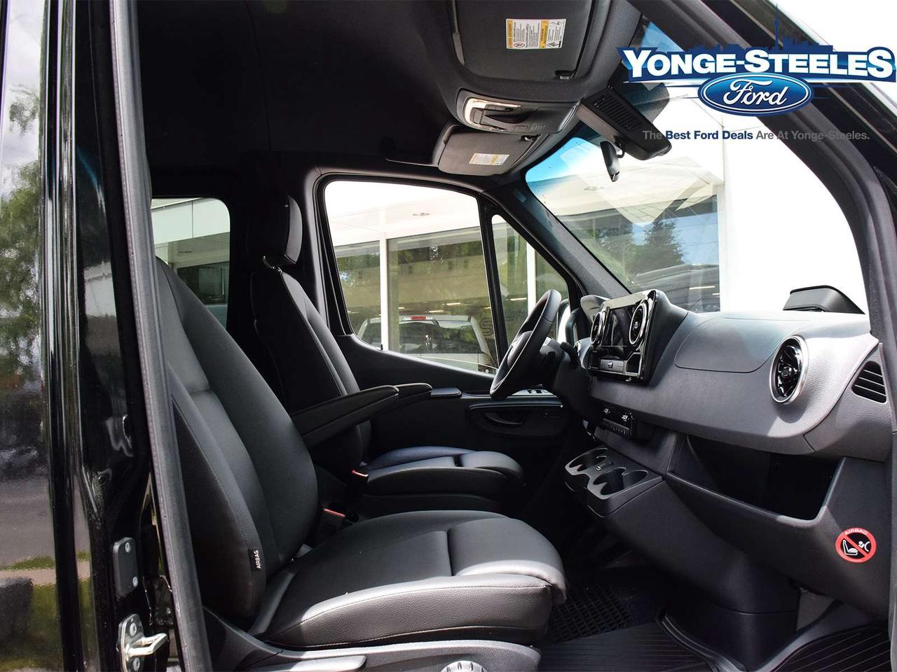 2025 Mercedes-Benz Sprinter 2500 High Roof I4 Diesel 144 Photo