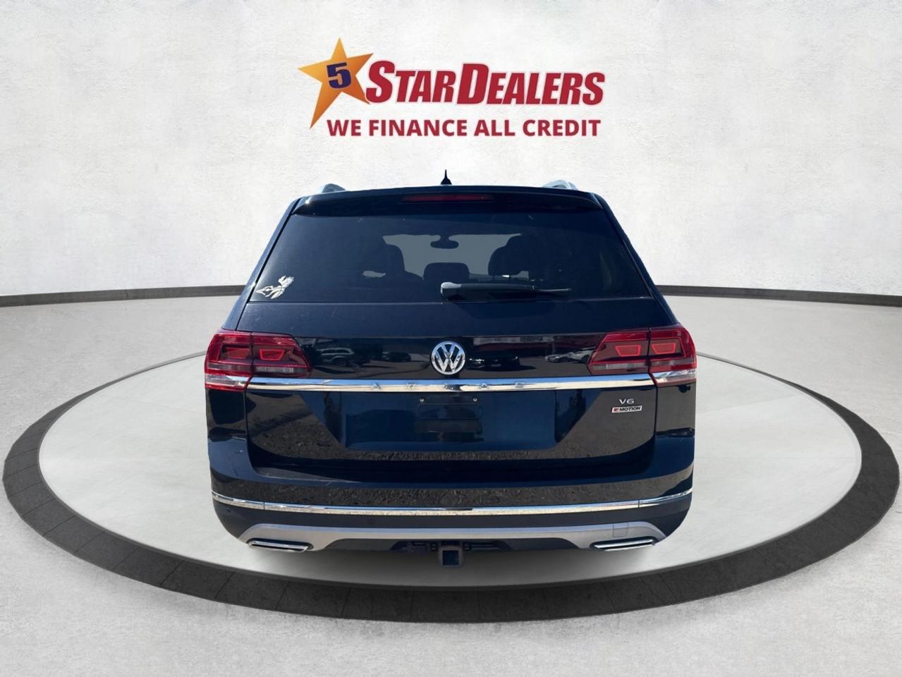 2018 Volkswagen Atlas AWD NAV LEATHER SUNROOF WE FINANCE ALL CREDIT! Photo