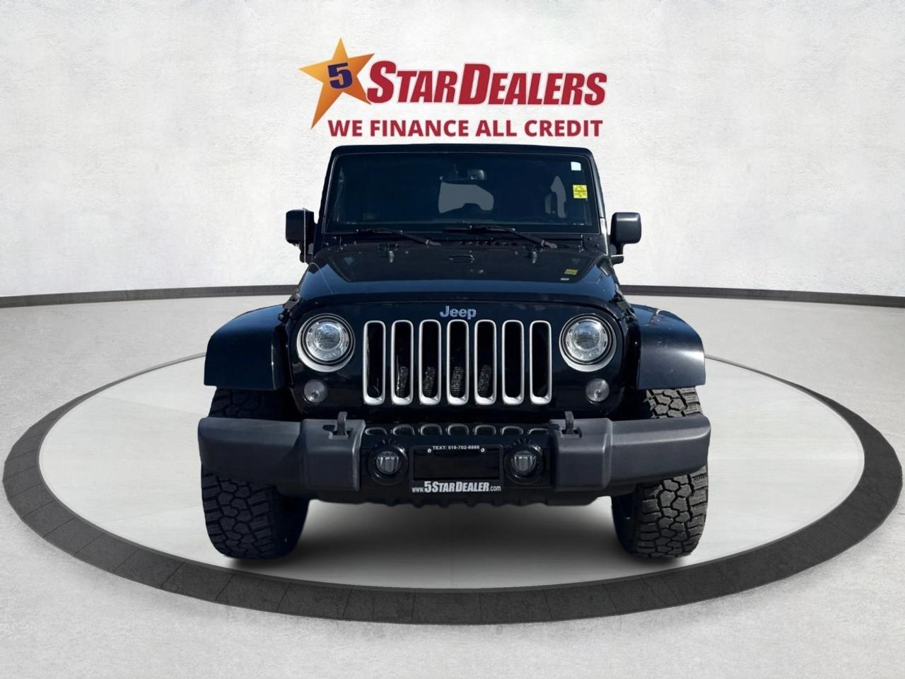 2017 Jeep WRANGLER UNLIMITED 4WD NAV 2 TOPS MINT! WE FINANCE ALL CREDIT! Photo