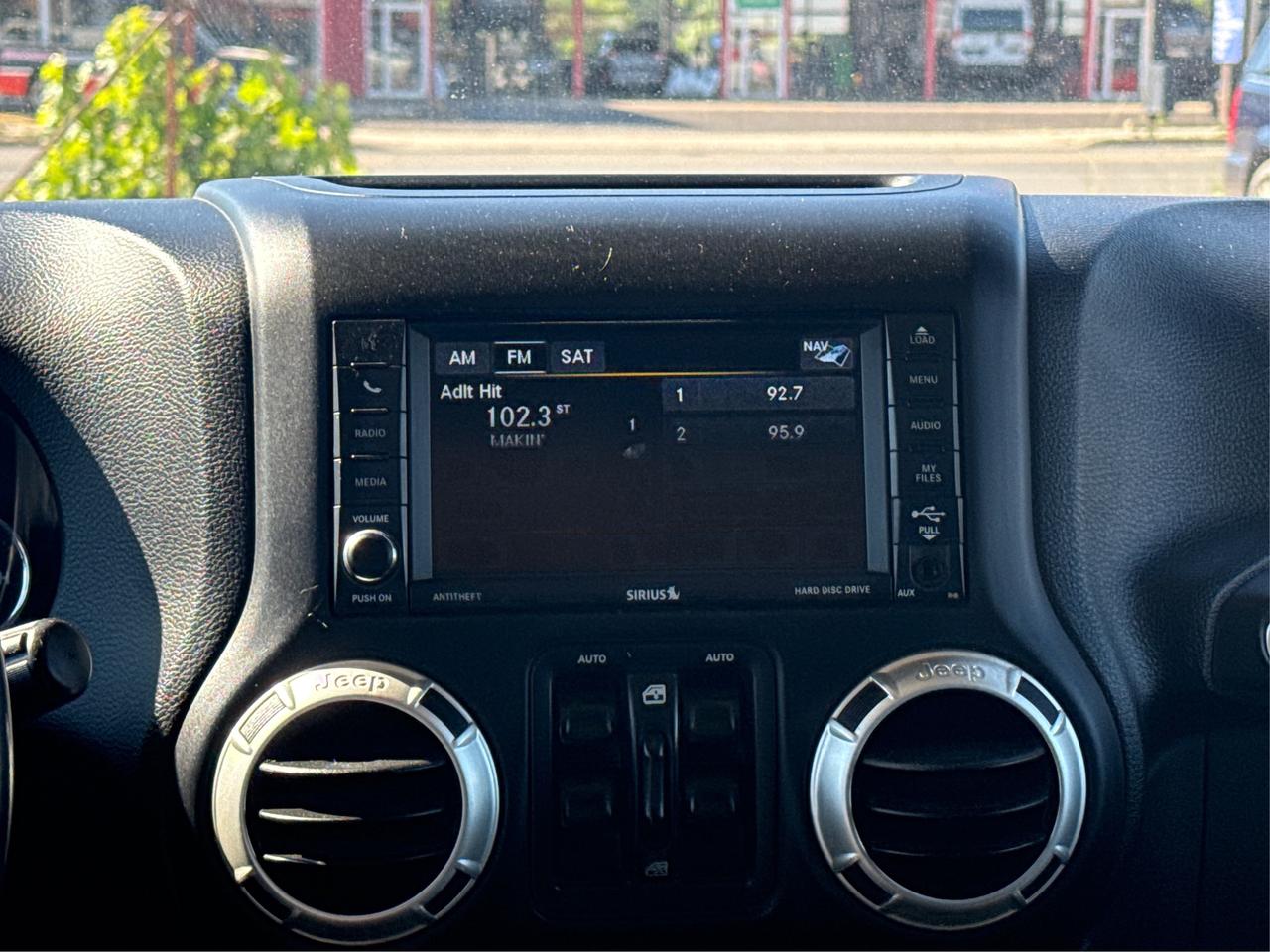 2017 Jeep WRANGLER UNLIMITED 4WD NAV 2 TOPS MINT! WE FINANCE ALL CREDIT! Photo