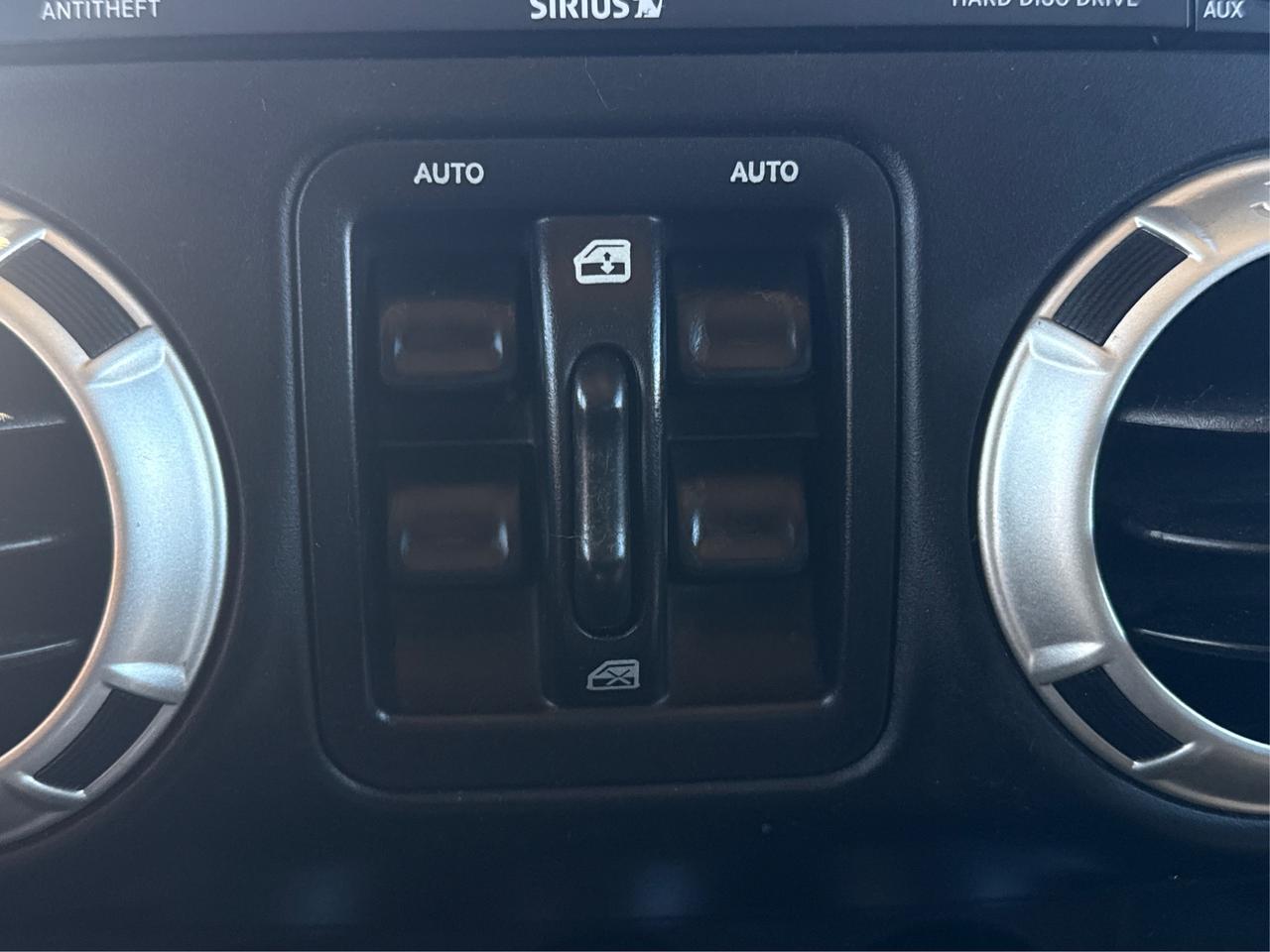 2017 Jeep WRANGLER UNLIMITED 4WD NAV 2 TOPS MINT! WE FINANCE ALL CREDIT! Photo