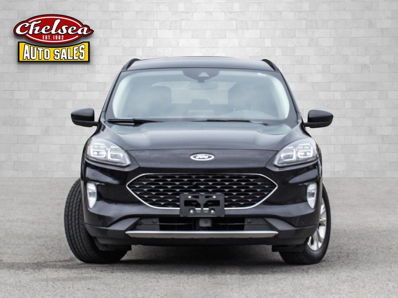 2021 Ford Escape Titanium AWD Photo