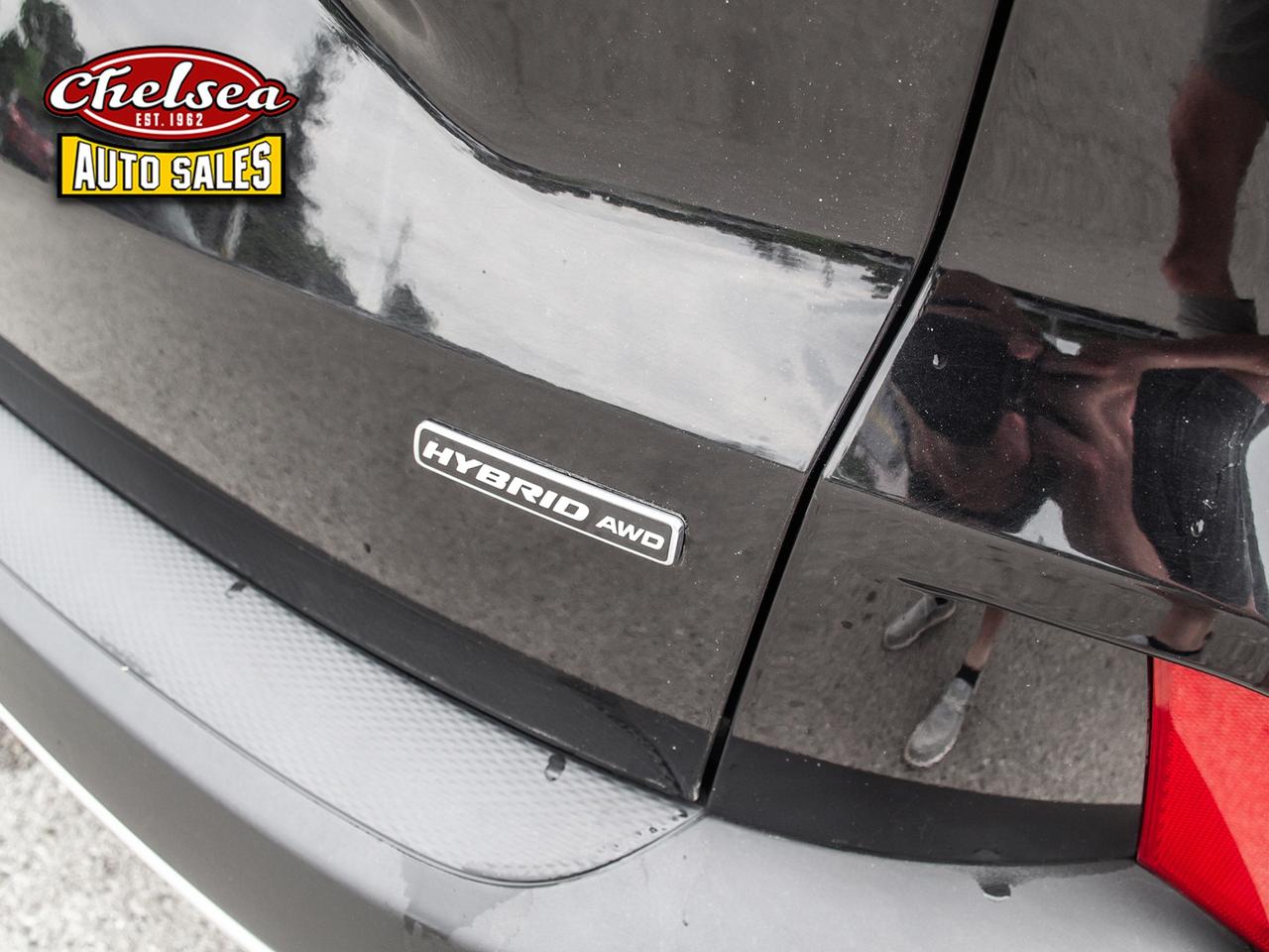 2021 Ford Escape Titanium AWD Photo