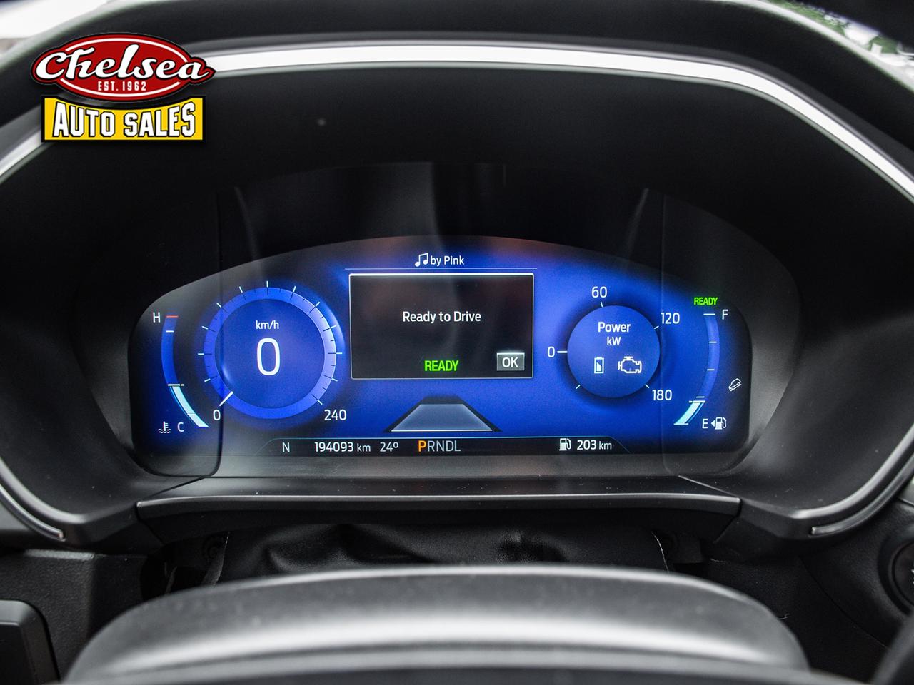 2021 Ford Escape Titanium AWD Photo