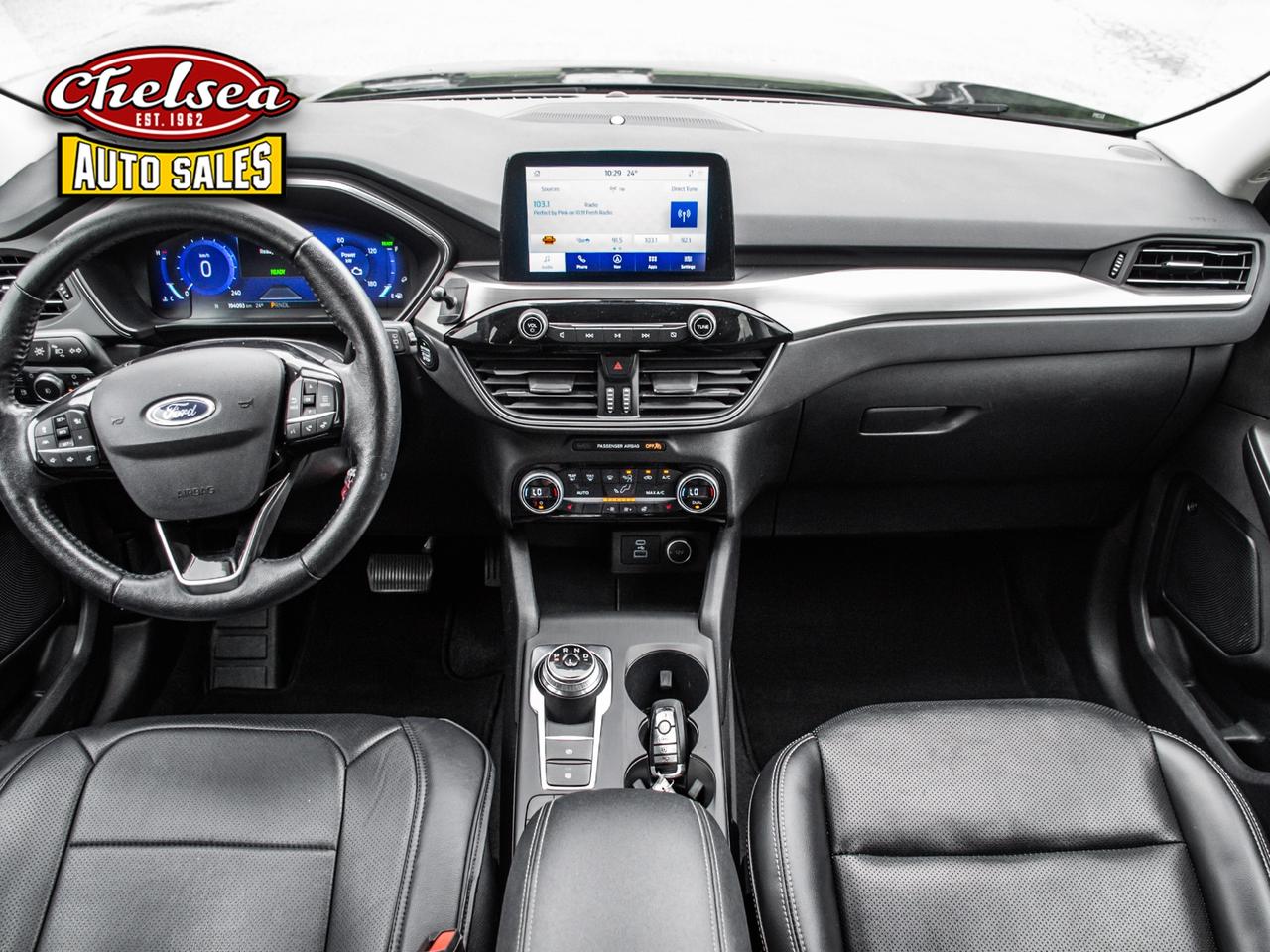 2021 Ford Escape Titanium AWD Photo