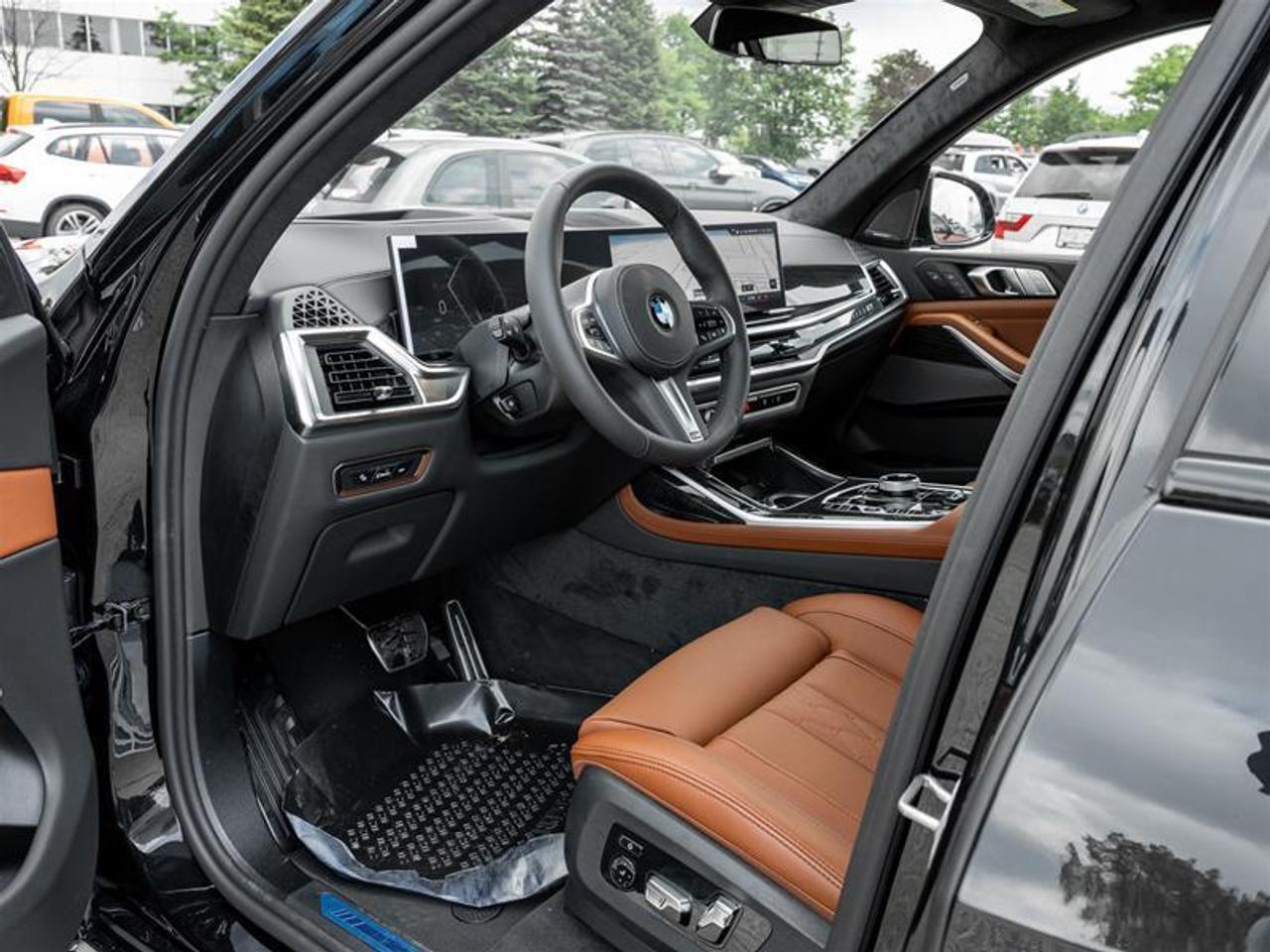 2027 BMW X7 xDrive40i 4dr All-Wheel Drive Sports Activity Vehicle Photo