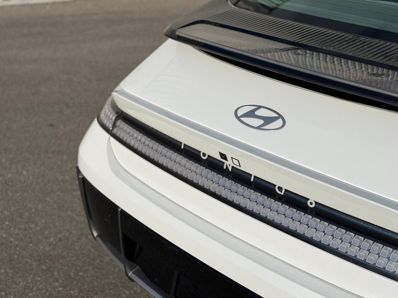 2024 Hyundai IONIQ 6 ULTIMATE   LONG RANGE   ONE OWNER   NO ACCIDENT Photo