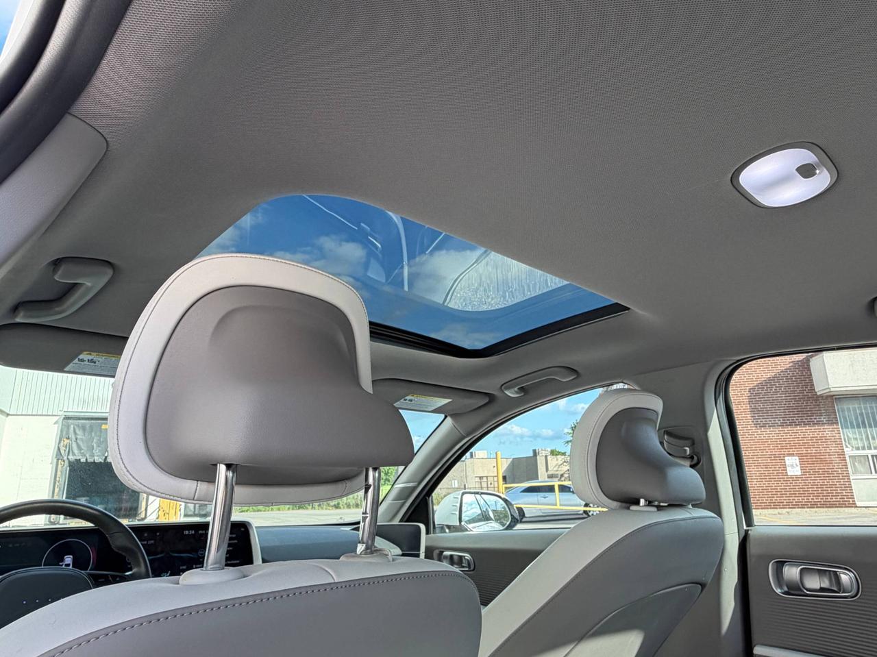 2024 Hyundai IONIQ 6 ULTIMATE   LONG RANGE   ONE OWNER   NO ACCIDENT Photo