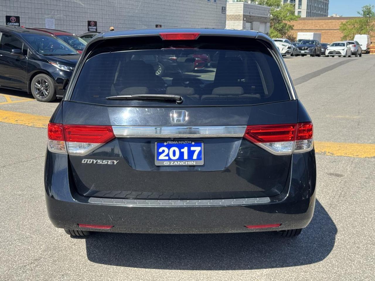 2017 Honda Odyssey EX/ CERTIFIED/ CARFAX CLEAN/ LOW KMS/ MUST SEE Photo