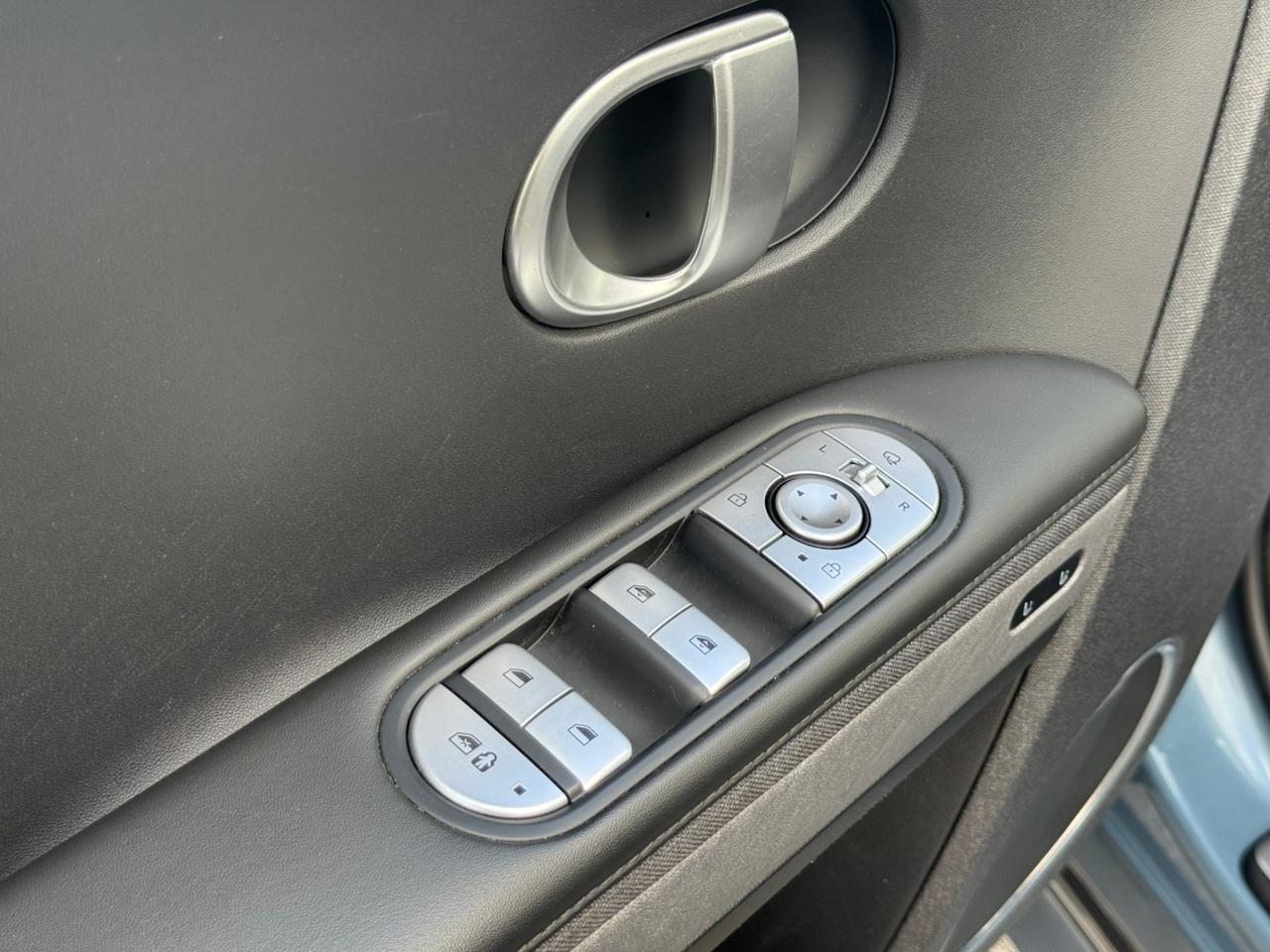 2023 Hyundai IONIQ 5 ULTIMATE   LONG RANGE   NO ACCIDENT Photo