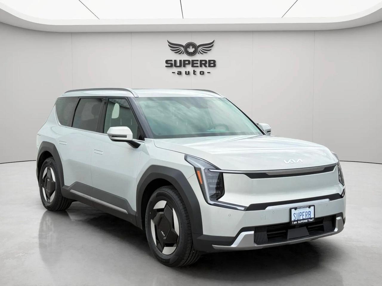 2024 Kia EV9 LAND   AWD   ONE OWNER   NO ACCIDENT Photo